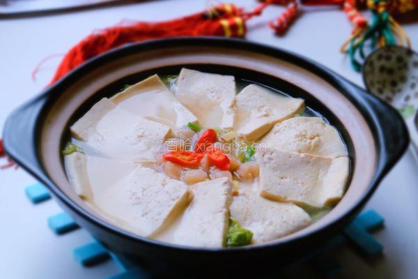 瑶柱沁白菜豆腐的做法图解10