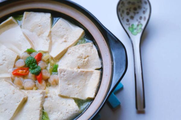 瑶柱沁白菜豆腐的做法图解11