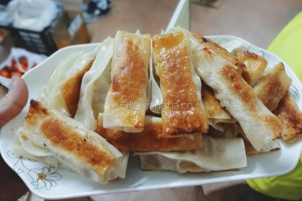 锅贴（简便快速）的做法图解7