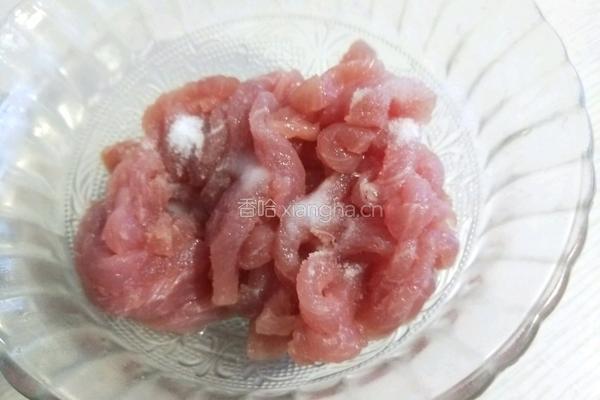 芹菜炒里脊的做法图解4