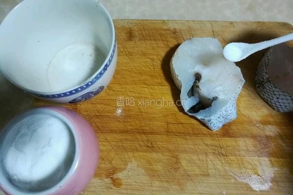 滚汤浇鳕的做法图解2