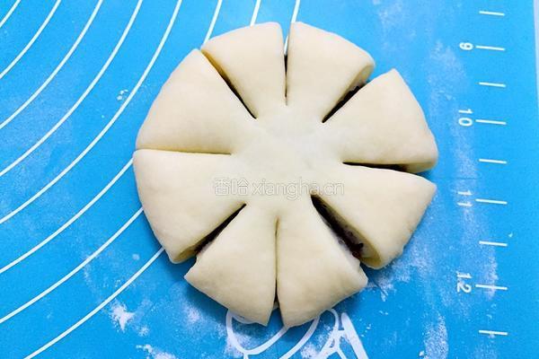 豆沙花式面包的做法图解15