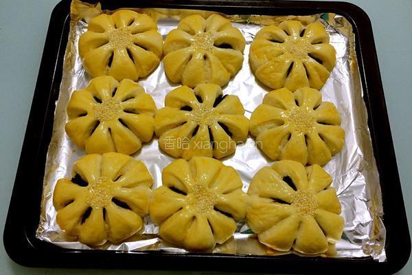豆沙花式面包的做法图解20