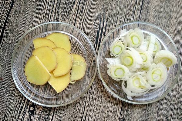 家常麻辣豆腐鱼的做法图解5