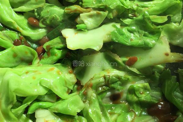 手撕包菜煸澳门烧肉的做法图解8
