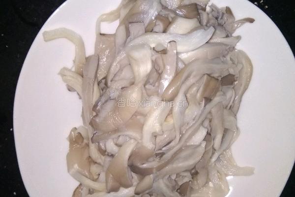 镇西关（浸平菇西洋菜）的做法图解5