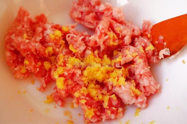 猪肉荠菜馄饨#年夜饭的做法图解1