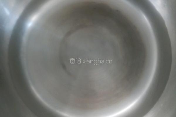 小米地瓜薏米红枣粥的做法图解3