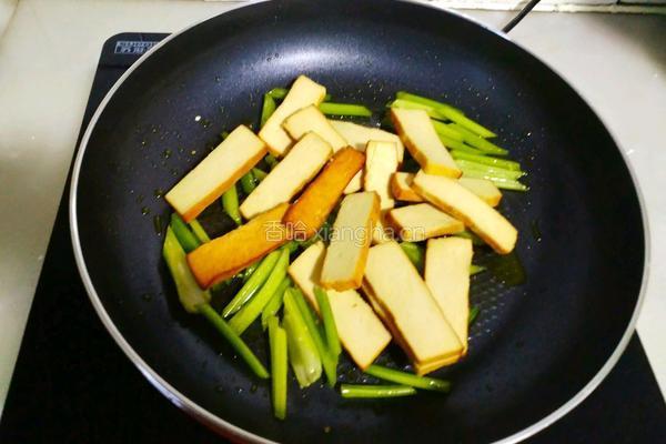 香芹炒豆干的做法图解8