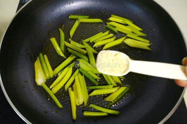香芹炒豆干的做法图解7