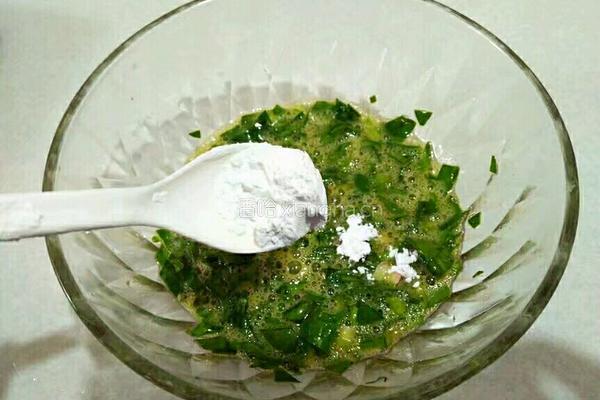 菠菜鸡蛋饼的做法图解9