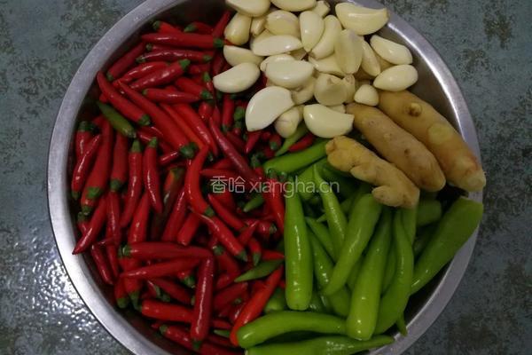 黄瓜皮辣椒（爆辣）的做法图解3