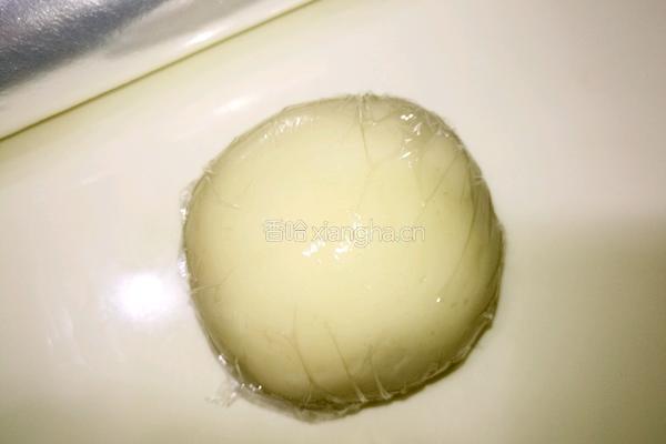 蛋黄酥的做法图解13