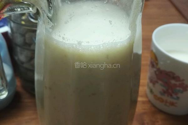 苹果纯牛奶汁的做法图解1