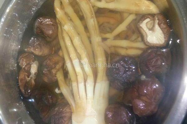 香菇笋肉包的做法图解4