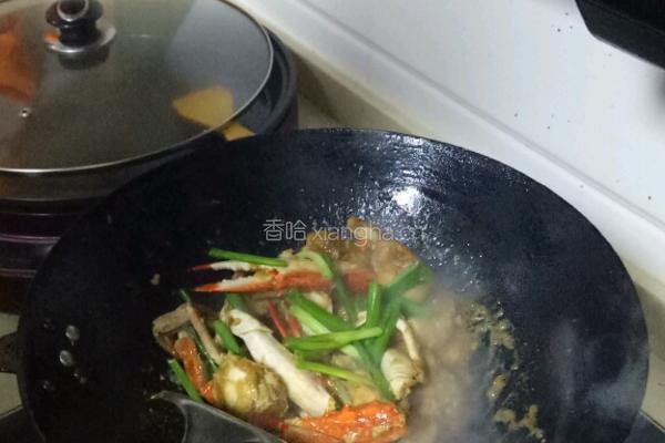 葱姜梭子蟹的做法图解7