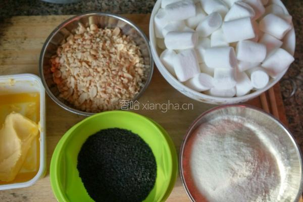 自制牛轧糖的做法图解1