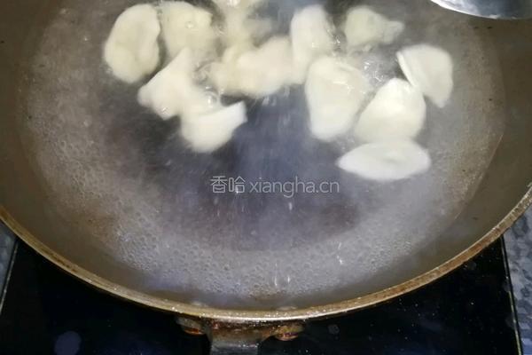 金针菇猪肉馄饨的做法图解13