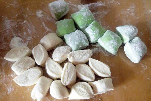 豌豆荚馒头的做法图解12
