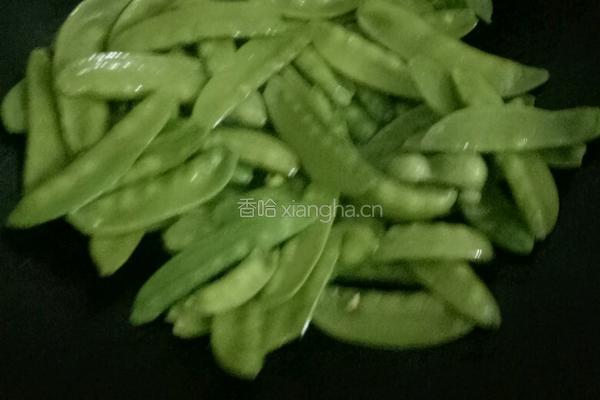 蒜蓉炒荷兰豆的做法图解3