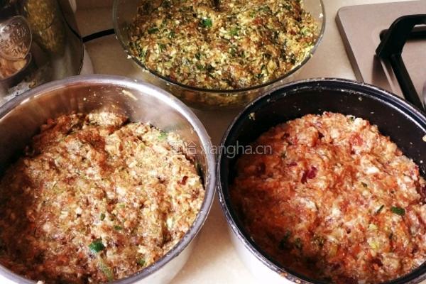 果蔬汁色彩水饺的做法图解5