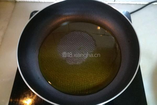 排骨炖玉米的做法图解2