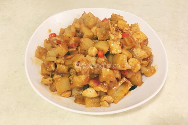 酸辣鸡肉藕丁的做法图解4