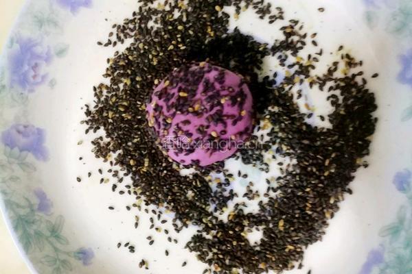 豆沙紫薯糯米饼的做法图解12