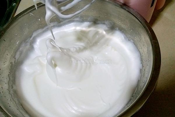 抹茶奶油蛋糕卷的做法图解13