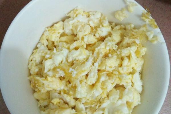 黄金蛋炒饭的做法图解4