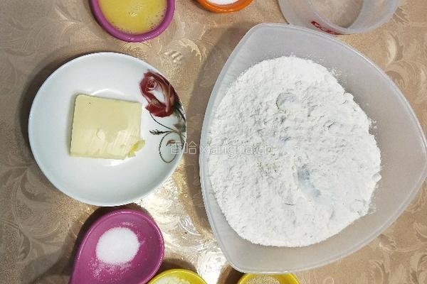 红豆面包圈的做法图解1