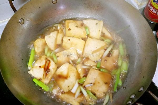 鲁菜大师蒋家菜烧溜豆腐的做法图解4