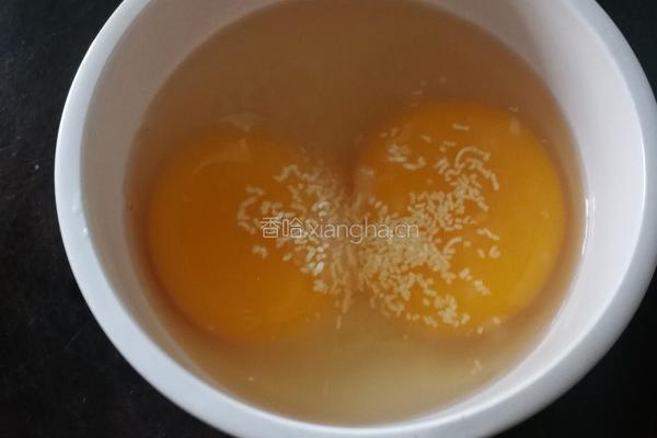 韭菜火腿炒鹅蛋的做法图解4