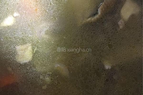 香菇母鸡汤的做法图解5