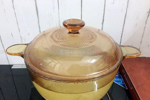 银耳雪梨汤的做法图解8