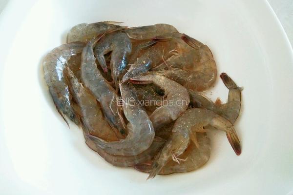 避风塘炒虾的做法图解2