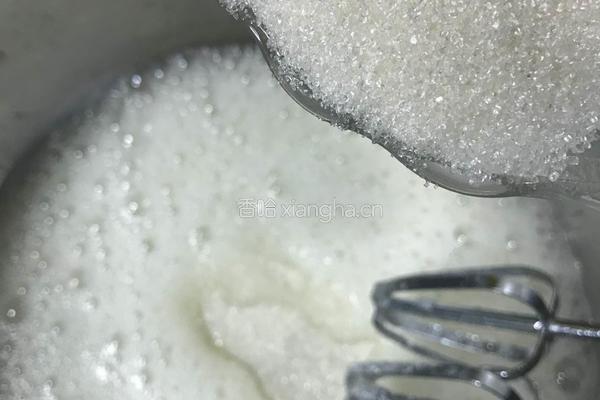 8寸戚风蛋糕的做法图解7