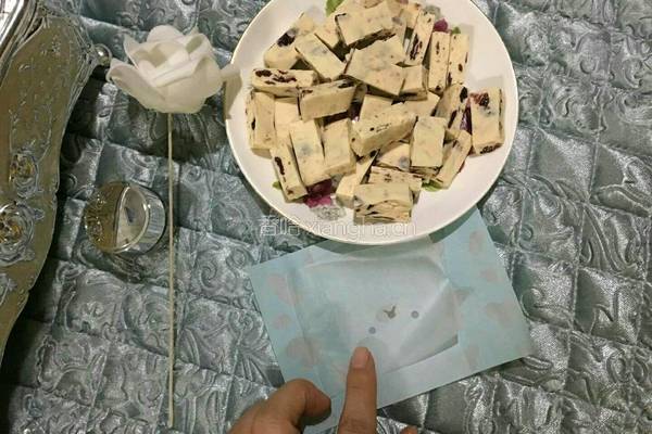 蔓越莓牛轧糖的做法图解13
