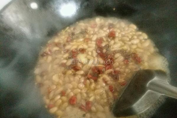 茄汁黄豆(辣豆)一豆两吃辣的做法图解7