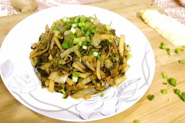 冬笋炒咸菜的做法图解7