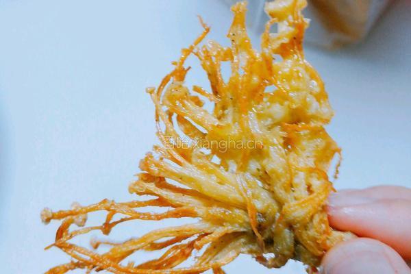 炸金针菇的做法图解5