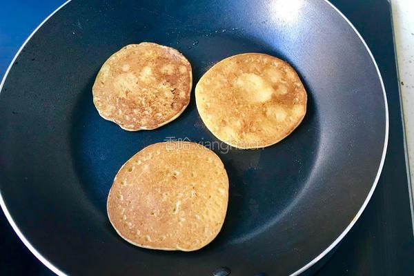 香蕉玉米饼的做法图解5