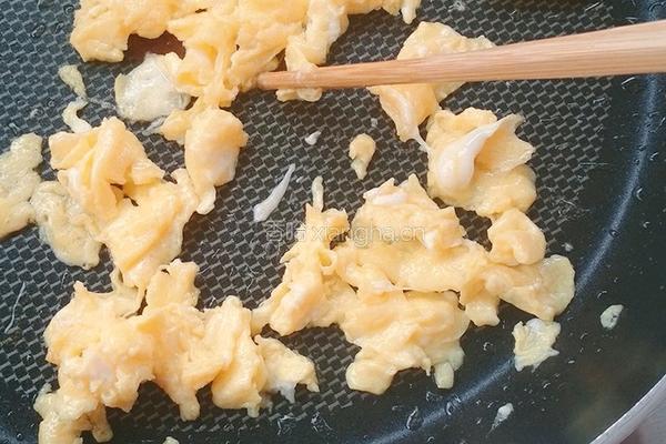 饺子皮小馅饼的做法图解2