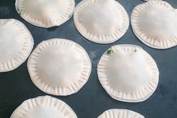 饺子皮小馅饼的做法图解9