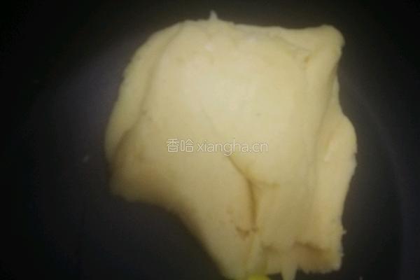 黑芝麻馅绿豆糕的做法图解3