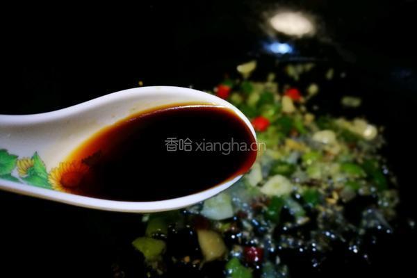酸汤金针肥牛的做法图解6
