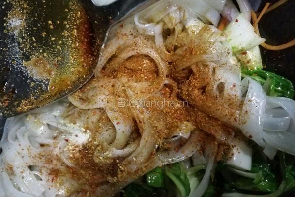腊肉炒河粉的做法图解9