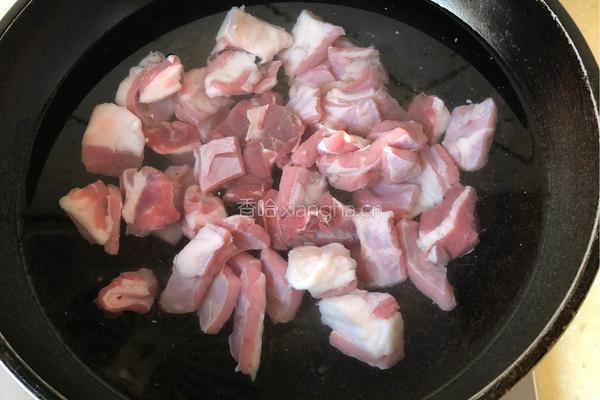 萝卜牛腩汤的做法图解3
