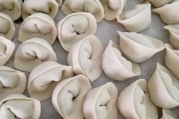 河南人冬至必吃～～萝卜馅儿水饺