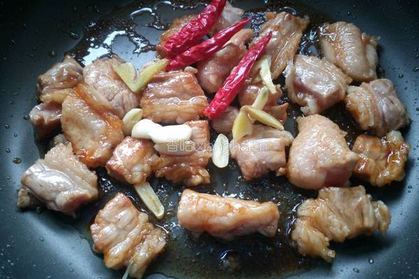 豆泡烧肉的做法图解7
